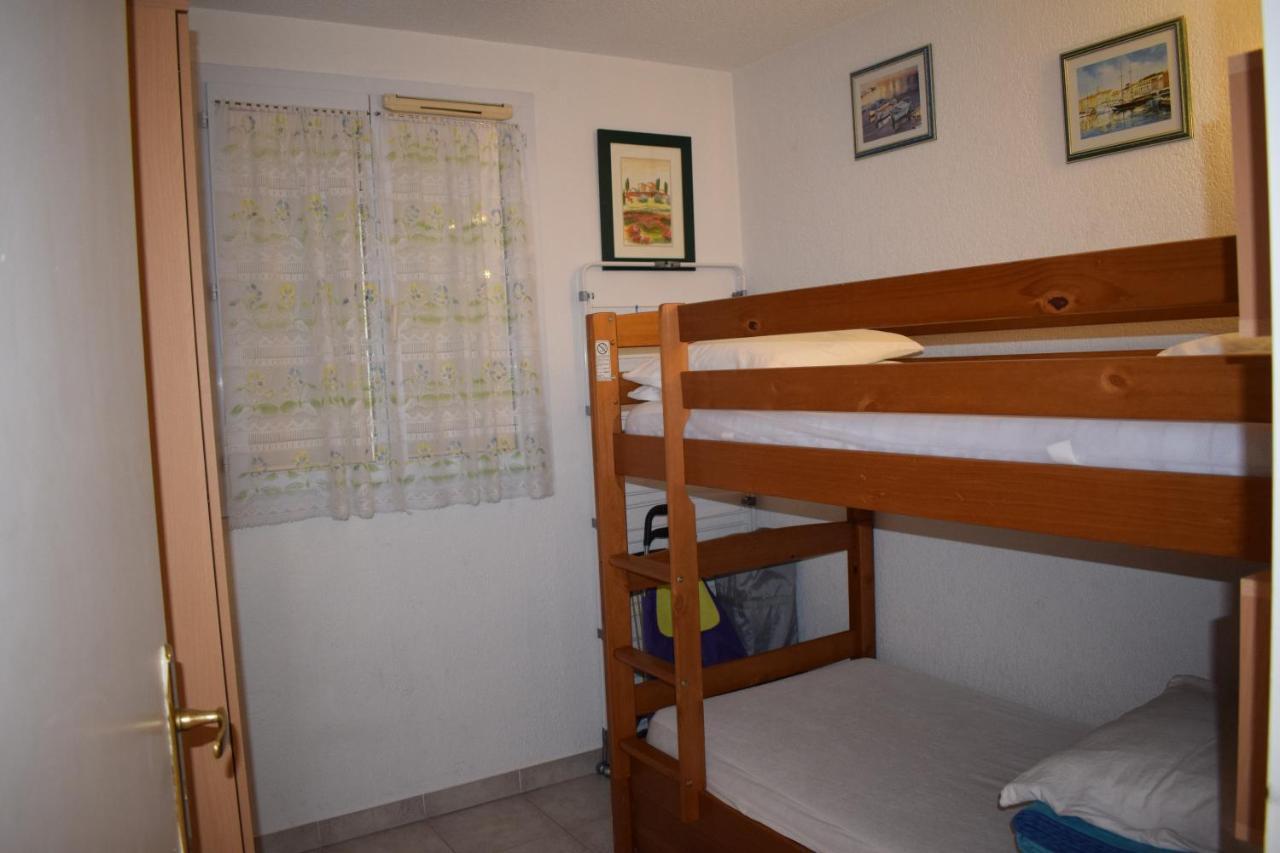 Apartment A 2 Pieces Pour 4 Personnes, Terrasse Avec Vue Piscine *